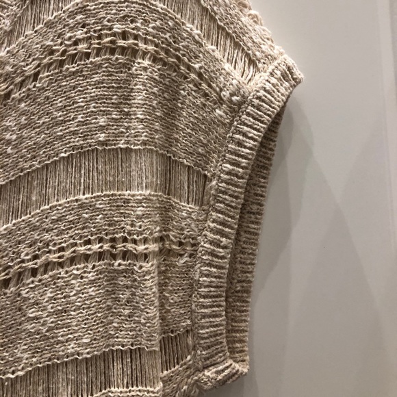 American Eagle Crochet Top with Fringe - Picture 4 of 5